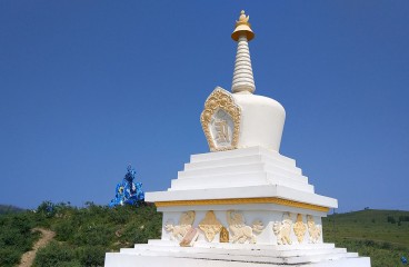 Буддийская святыня - Ступа Просветления – символ преодоления всех препятствий