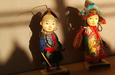 Куклы семьи Намдаковых выставлены на продажу - 120 000 руб.