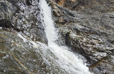 Национальный парк Ëлын Ам